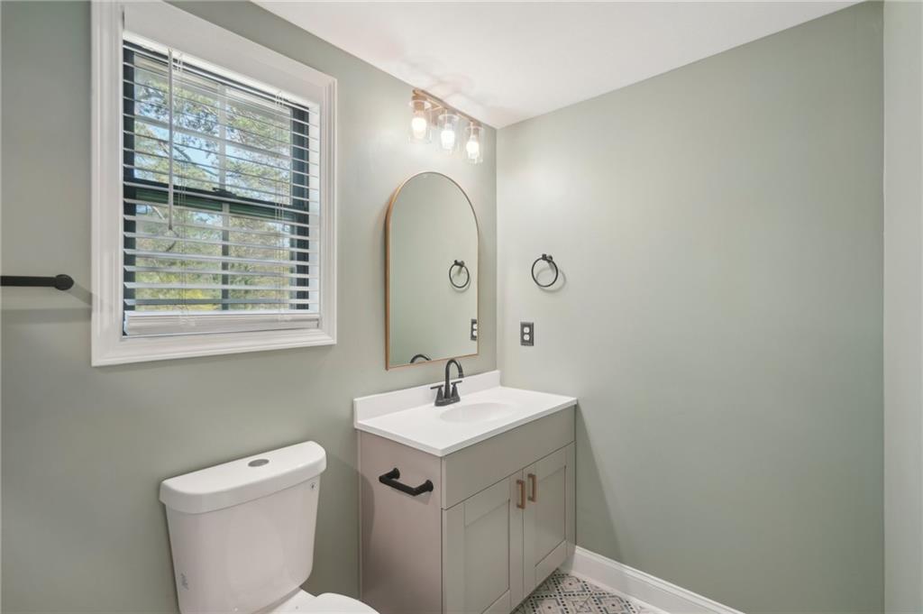2738 Westchester Drive, Atlanta, Georgia image 15