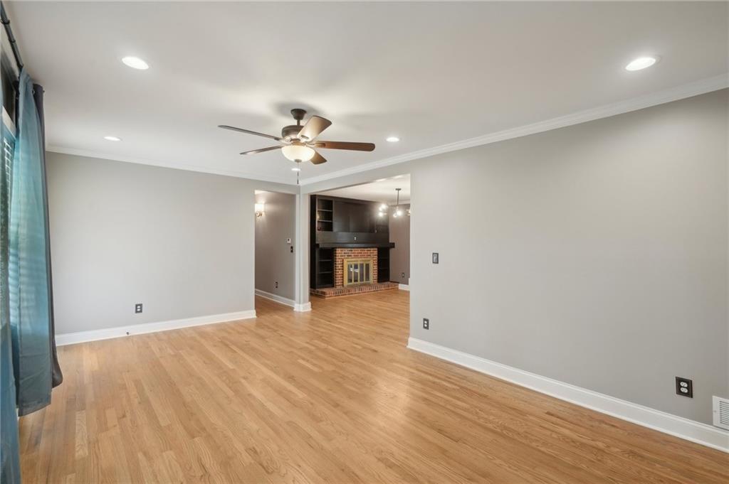 2738 Westchester Drive, Atlanta, Georgia image 4