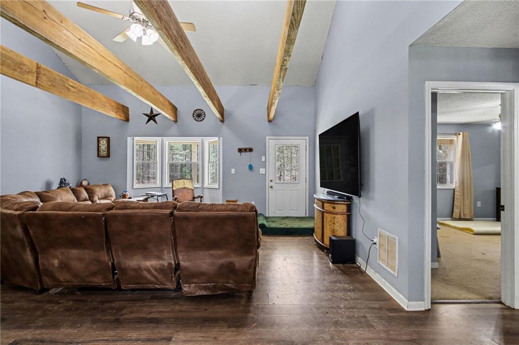 1395 Mount Carmel Road