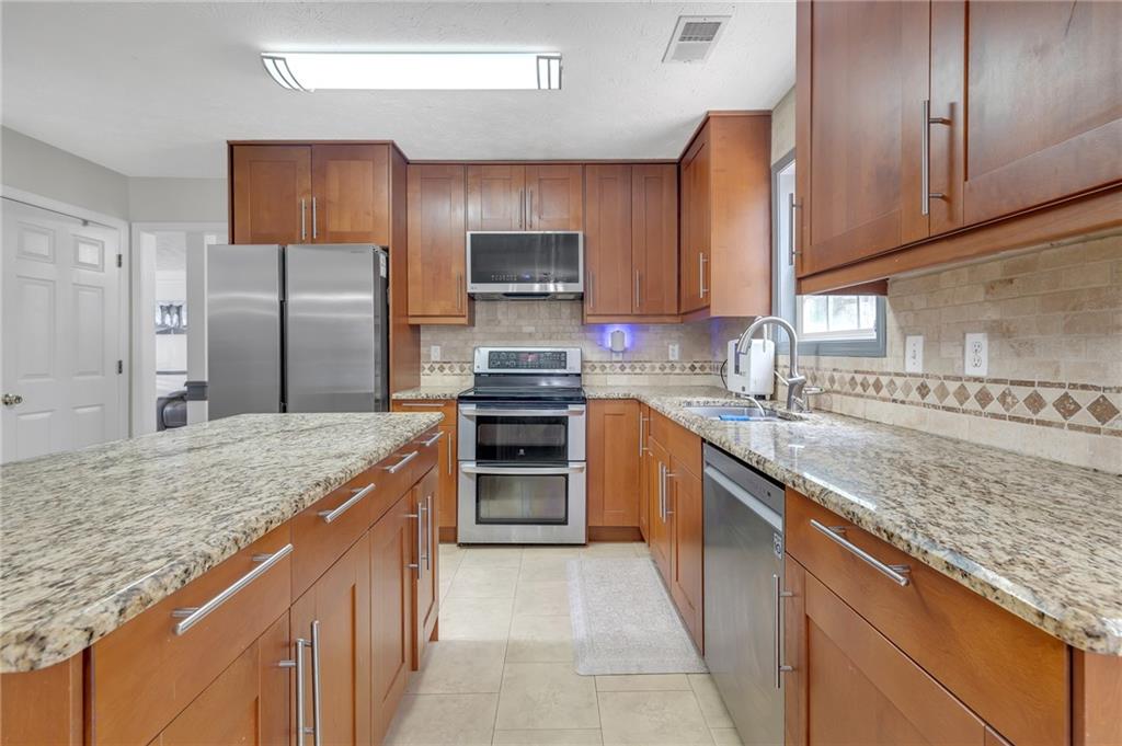 281 Tufts Court