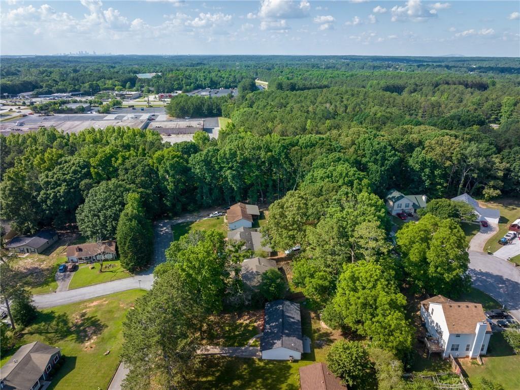 6628 Branch Drive, Rex, Georgia image 9