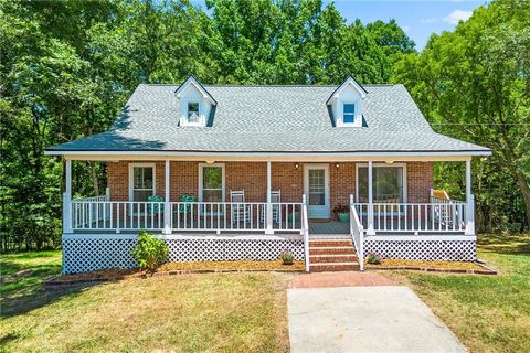 Single Family Residence in Hiram GA 303 Morris Road.jpg