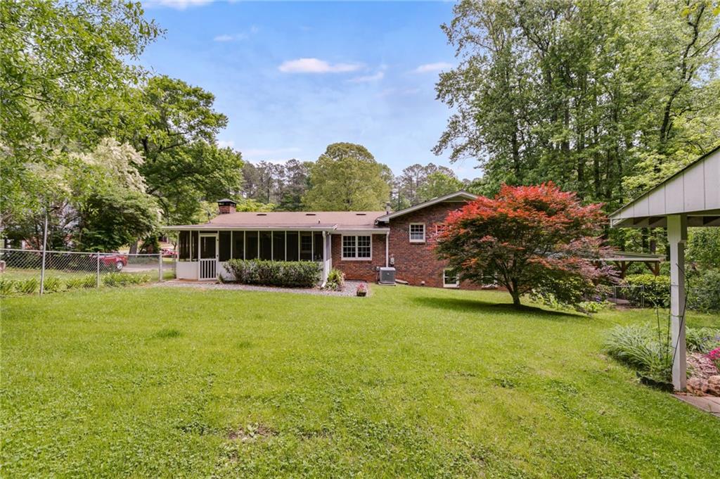 385 Vineyard Drive, Marietta, Georgia image 42