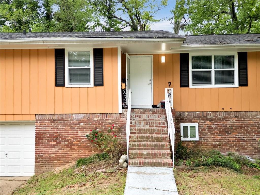 1563 Greenwood Drive, Norcross, Georgia image 4