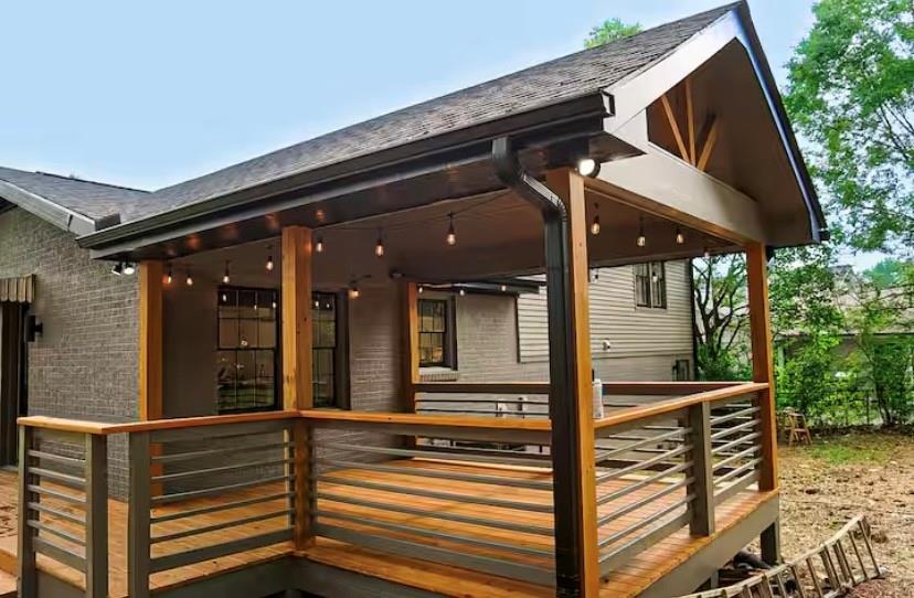 231 Fowler Circle NE