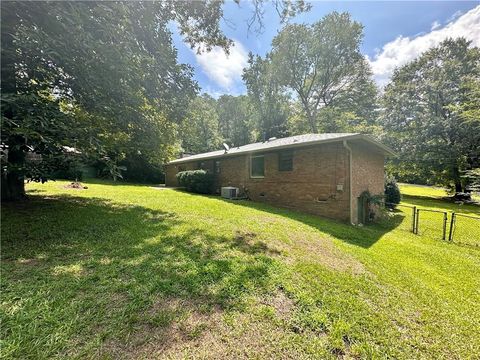 A home in Lithia Springs