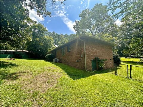 A home in Lithia Springs