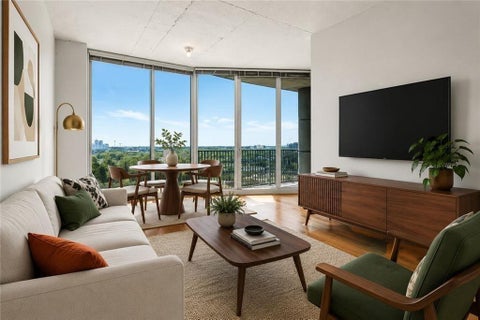 Condo For Rent - 361 17th Street #1613<br/> Atlanta, GA 30363