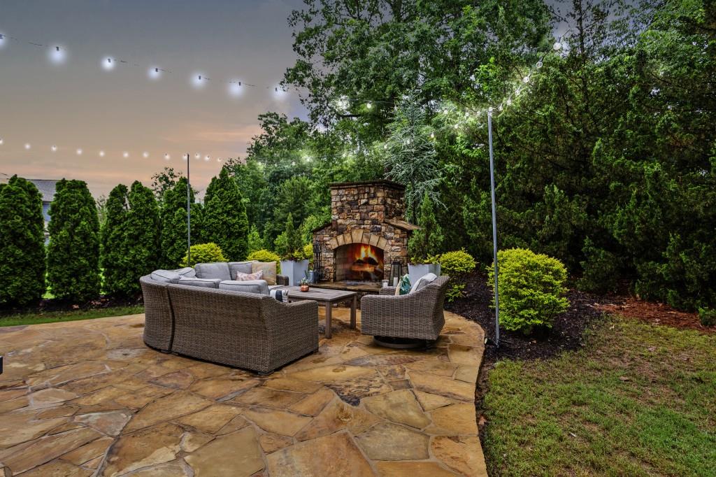 Mabry Manor - Residential