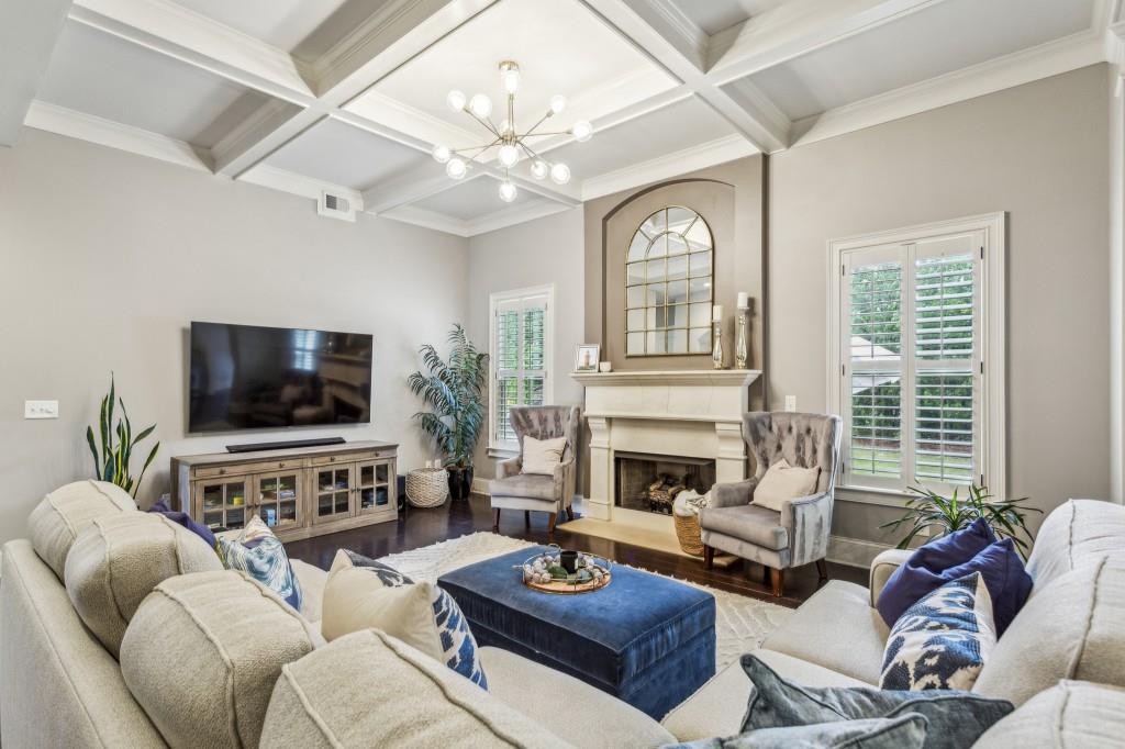 Mabry Manor - Residential