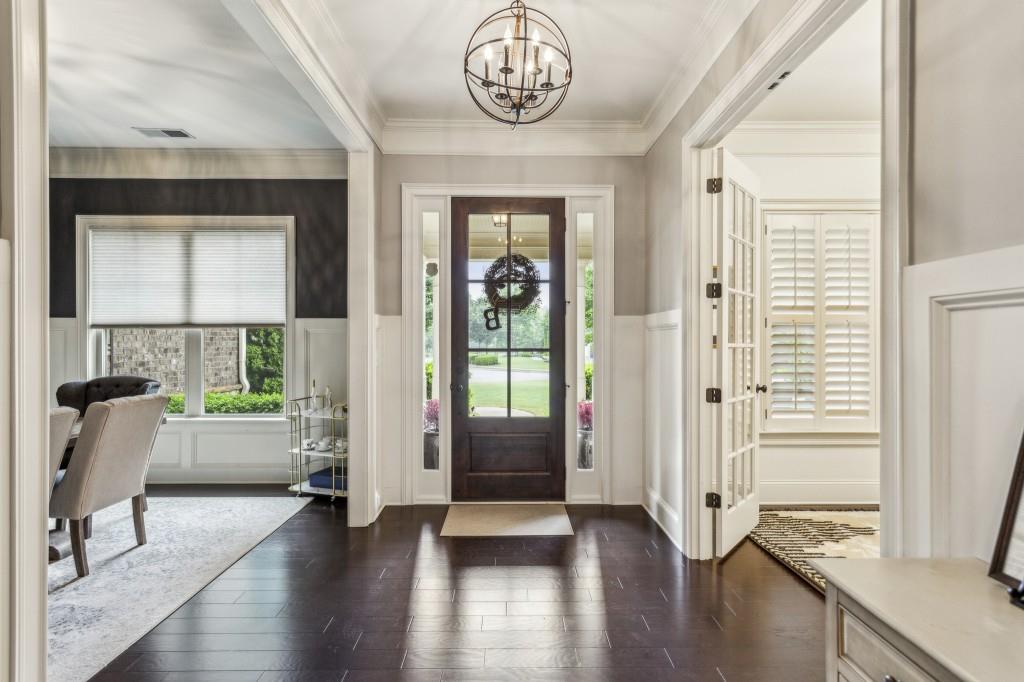 Mabry Manor - Residential