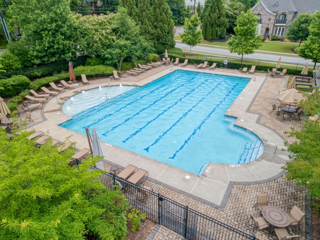 Mabry Manor - Residential