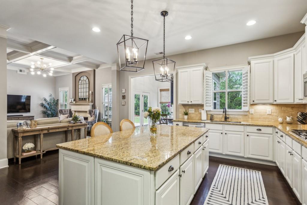 Mabry Manor - Residential