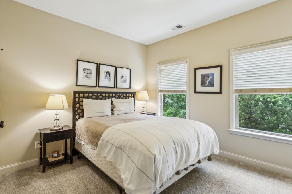 Mabry Manor - Residential