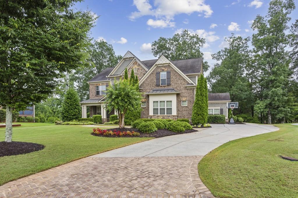 Mabry Manor - Residential