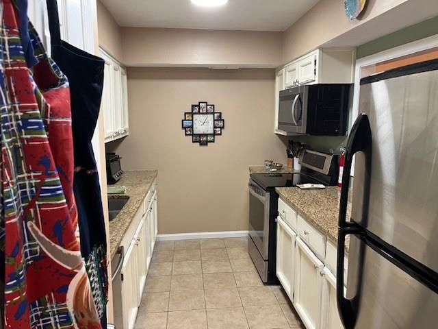 831 Lake Hollow Boulevard SW