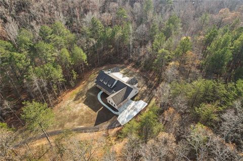 A home in Dawsonville