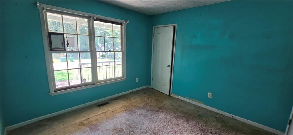 Victoria Downs - Residential