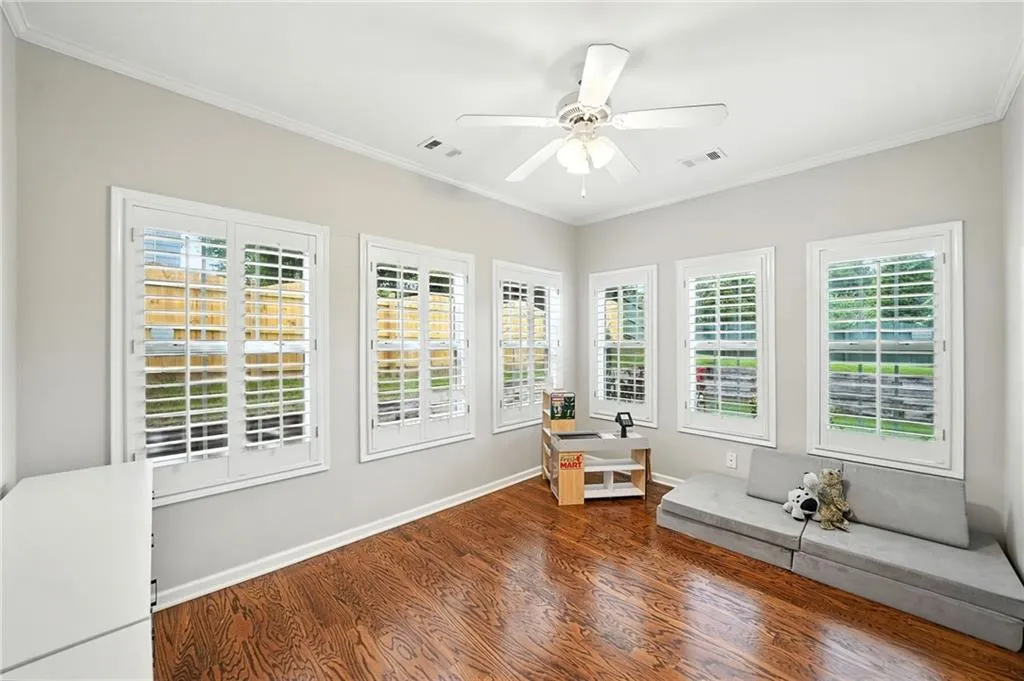 Smyrna, Georgia 30082, United States, 4 Bedrooms Bedrooms, ,3 BathroomsBathrooms,Residential,Active,198788