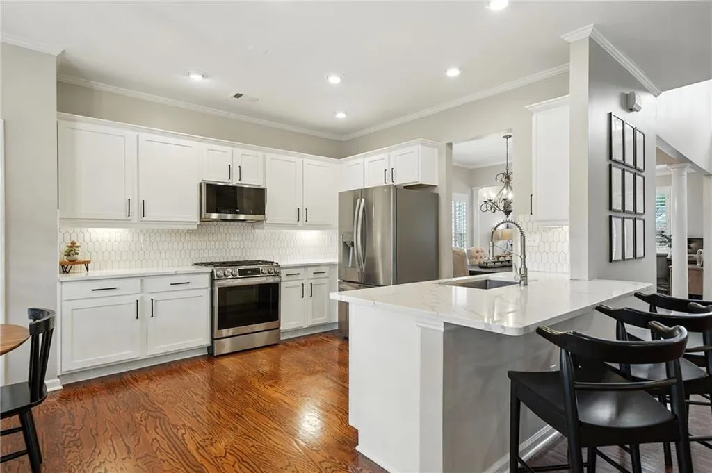 Smyrna, Georgia 30082, United States, 4 Bedrooms Bedrooms, ,3 BathroomsBathrooms,Residential,Active,198788