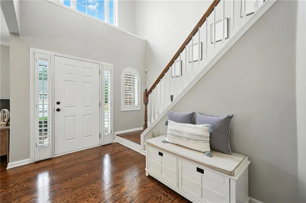 Smyrna, Georgia 30082, United States, 4 Bedrooms Bedrooms, ,3 BathroomsBathrooms,Residential,Active,198788