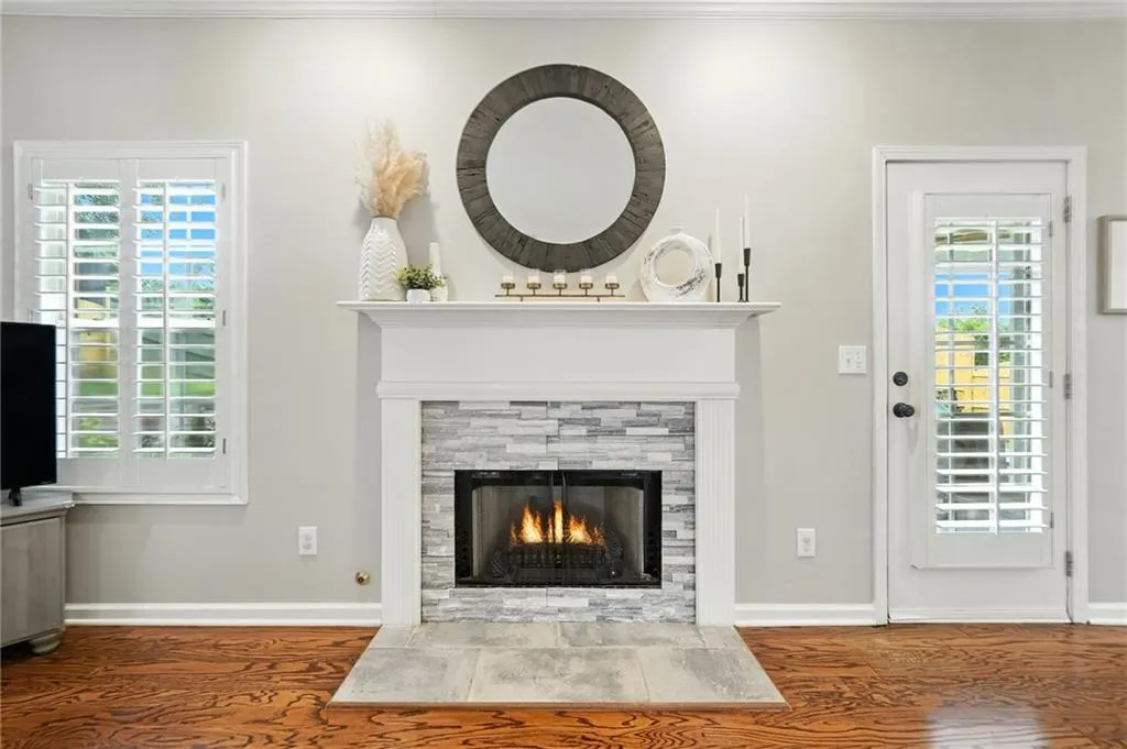 Smyrna, Georgia 30082, United States, 4 Bedrooms Bedrooms, ,3 BathroomsBathrooms,Residential,Active,198788