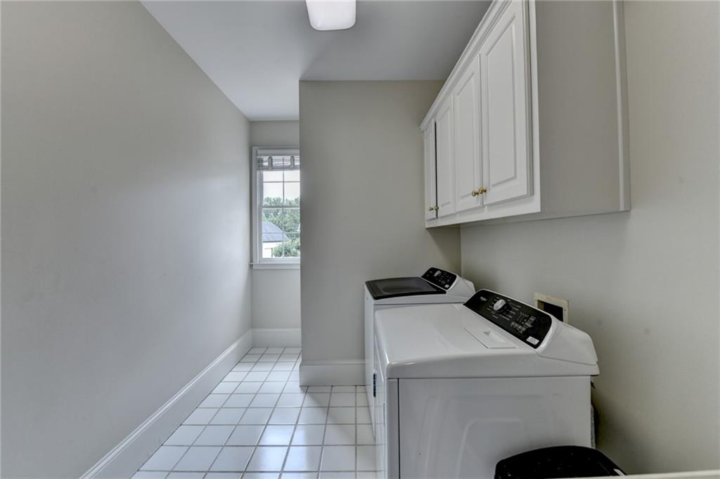 Seven Oaks - Residential