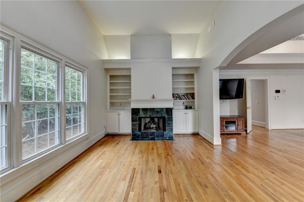 Seven Oaks - Residential