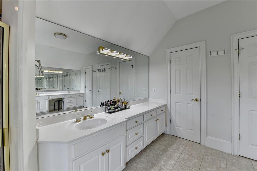 Seven Oaks - Residential