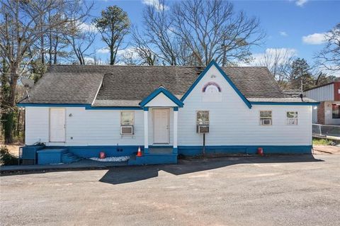 3375 Glenwood Road Decatur GA 30032