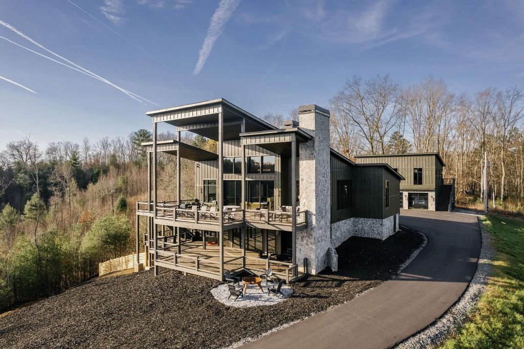 156 Coles Crossing Road