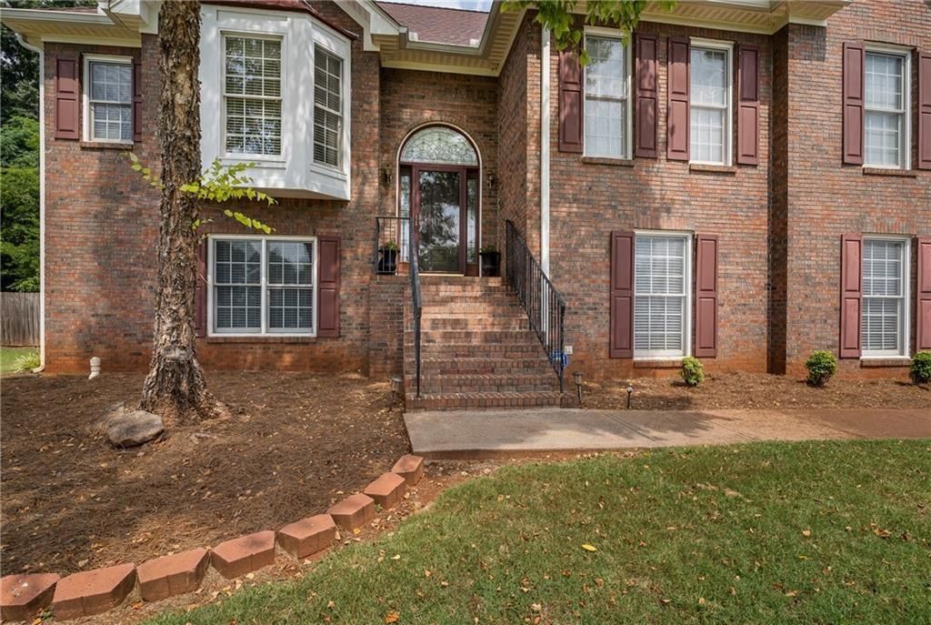 Photo of 31 Churchill Downs NE NE, Cartersville, GA 30121 (MLS # 7705227)