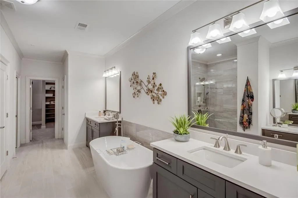 Senoia, Georgia 30276, United States, 3 Bedrooms Bedrooms, ,4 BathroomsBathrooms,Residential,Active,256889