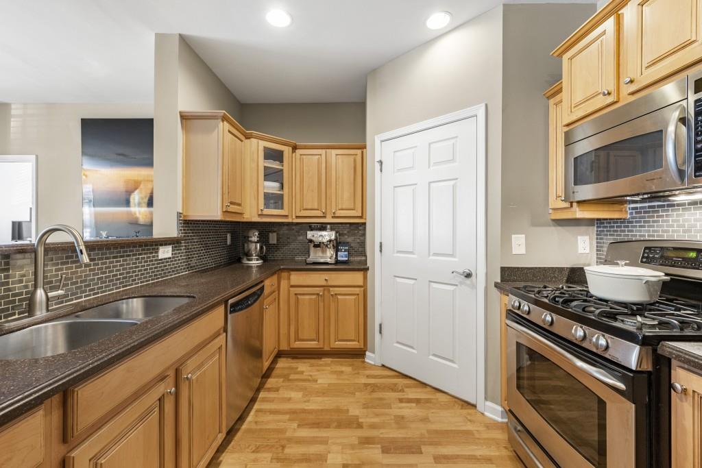 4805 W Village Way #2108, Smyrna, Georgia image 2
