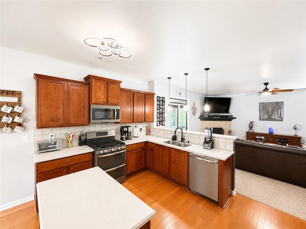 884 Liberty Ives Drive