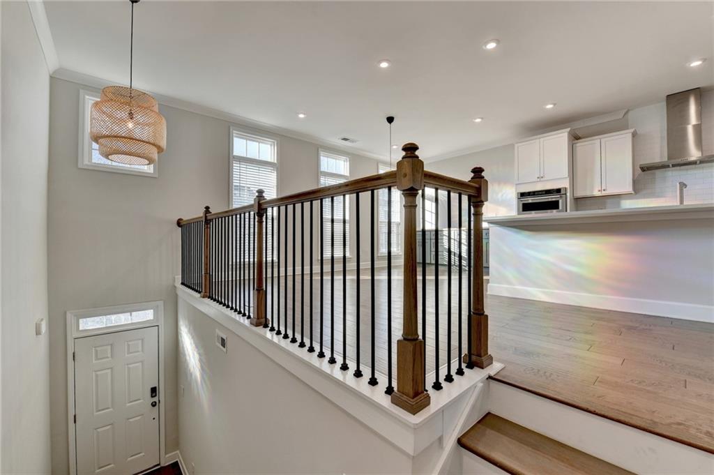 835 Atwood Lane