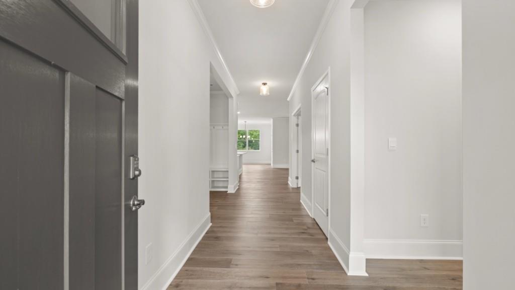 55 Lakeview Point