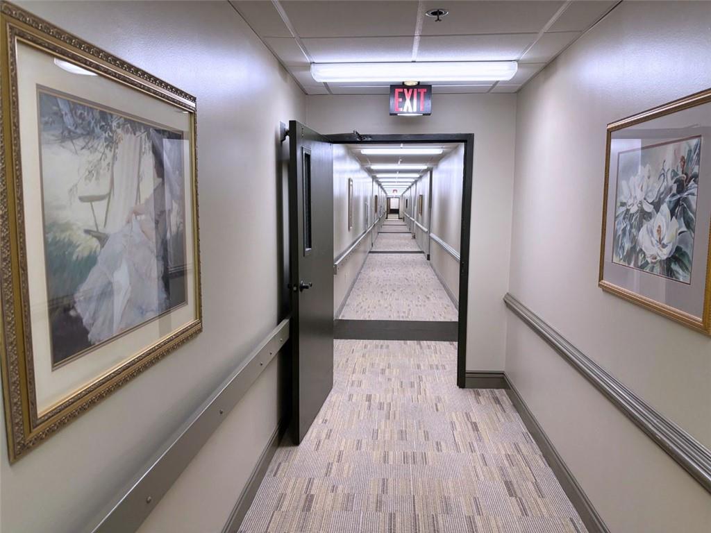 300 Johnson Ferry Road B105