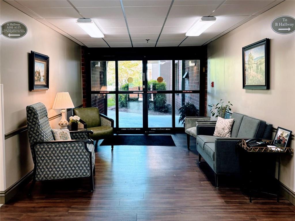 300 Johnson Ferry Road B105