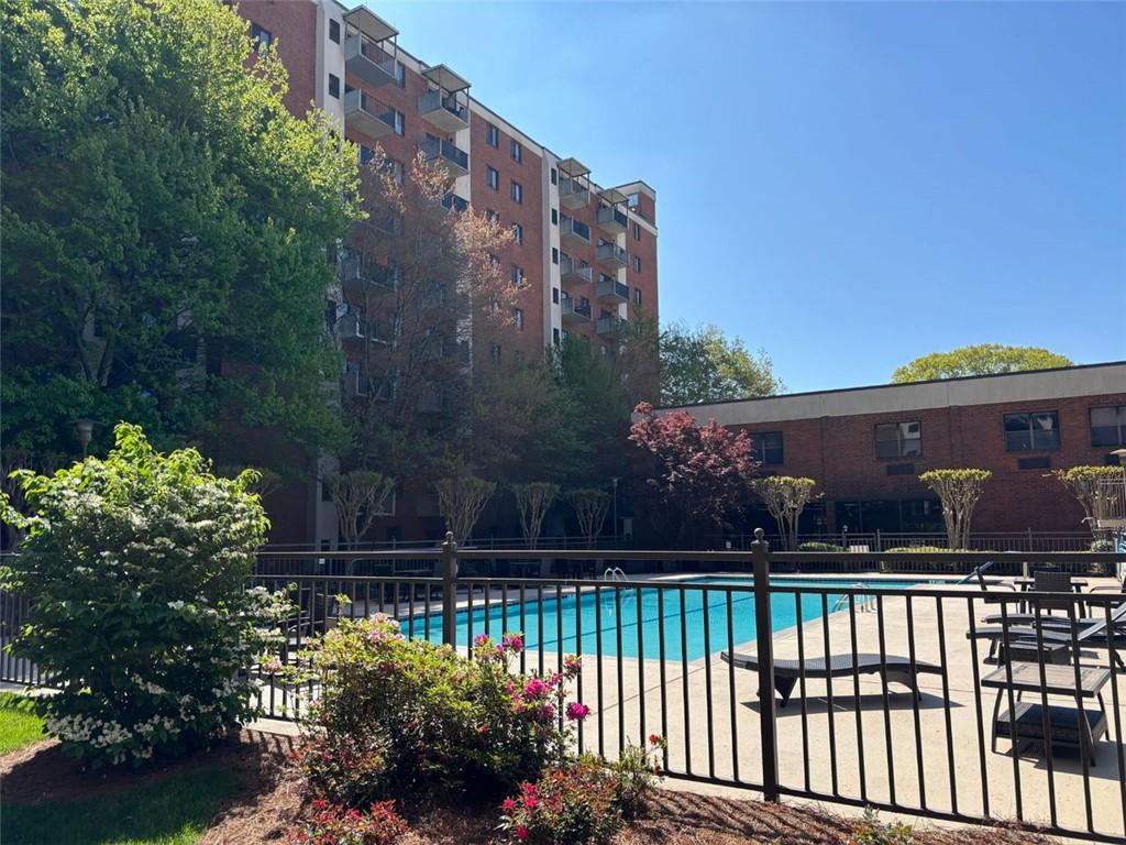 300 Johnson Ferry Road #B105, Atlanta, Georgia image 16