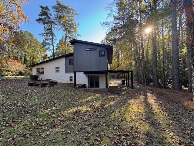 2045 Pine Oak Drive SW