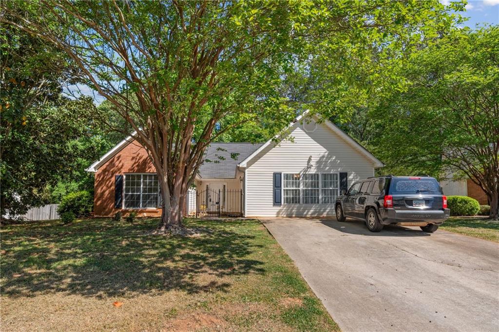 Photo 1 of 25 — 240 Plantation Boulevard, Stockbridge, GA 30281