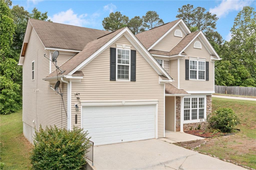 4405 Feather Way, Douglasville, Georgia image 3