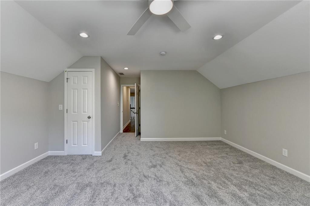 5567 Stapleton Drive, Dunwoody, Georgia image 26