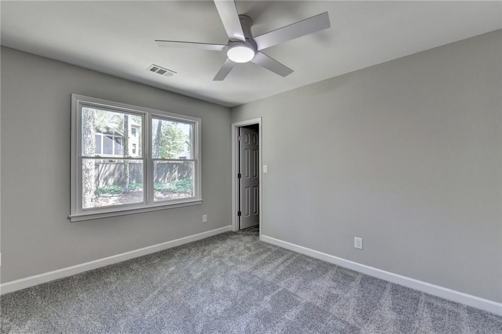5567 Stapleton Drive, Dunwoody, Georgia image 44