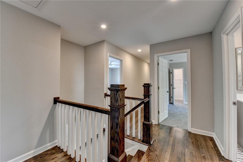 5567 Stapleton Drive, Dunwoody, Georgia image 43