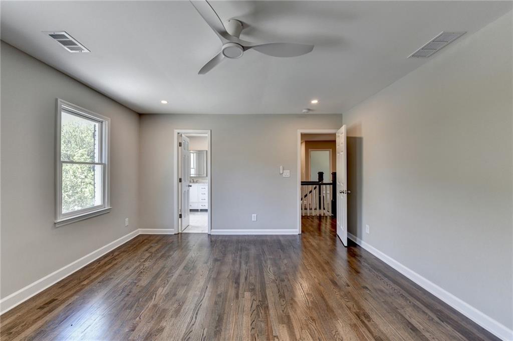 5567 Stapleton Drive, Dunwoody, Georgia image 36