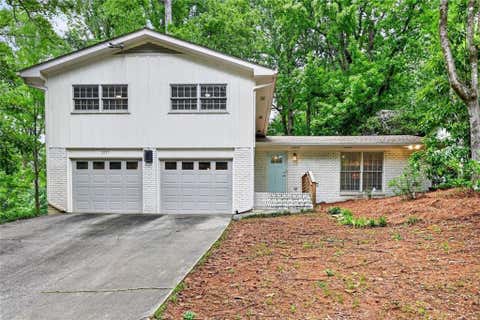 Homes For Sale - 2037 Longview Way<br/> Dekalb County, Chamblee, GA 30341