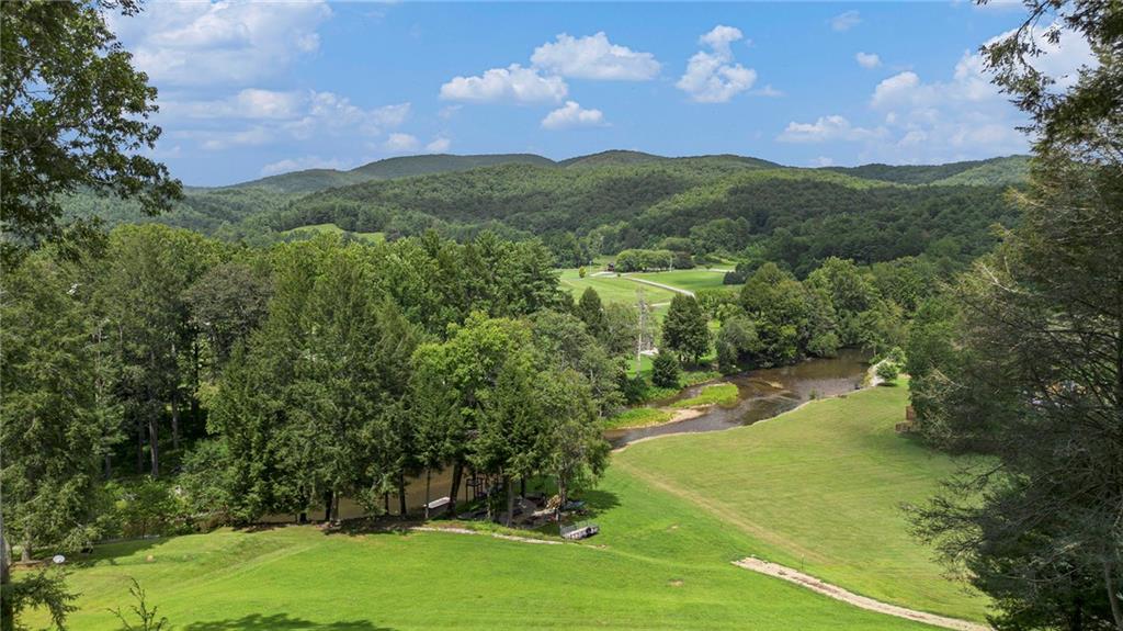 312 White Pine Trail