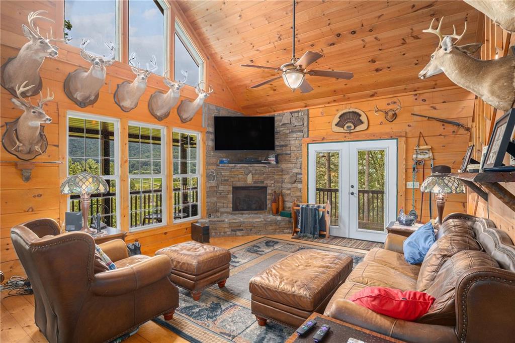 312 White Pine Trail